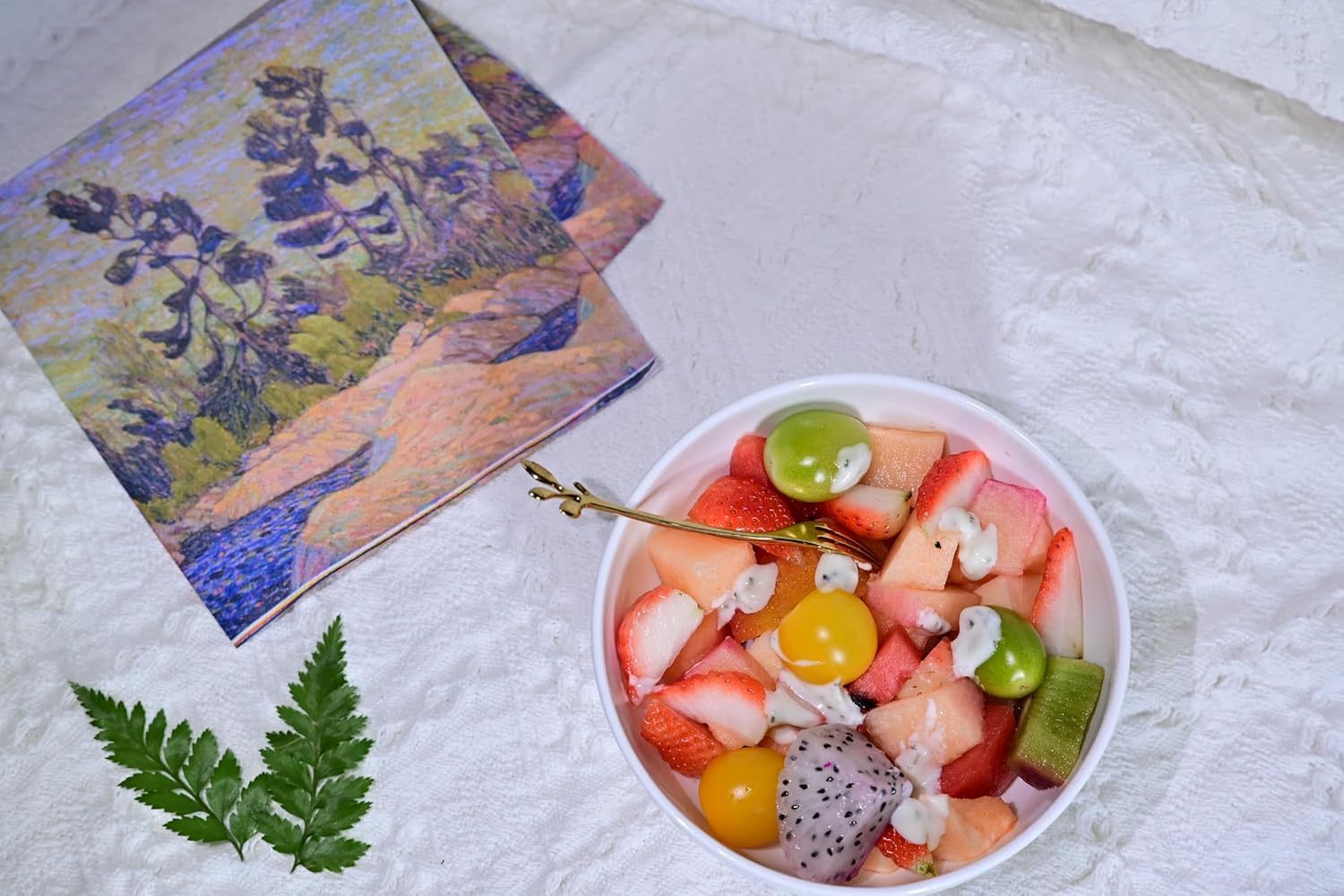 Lily Bone China Dinnerware Set, 4 Pieces, 8.5-inch White Pasta, Salad, Fruit Plate - Image 7