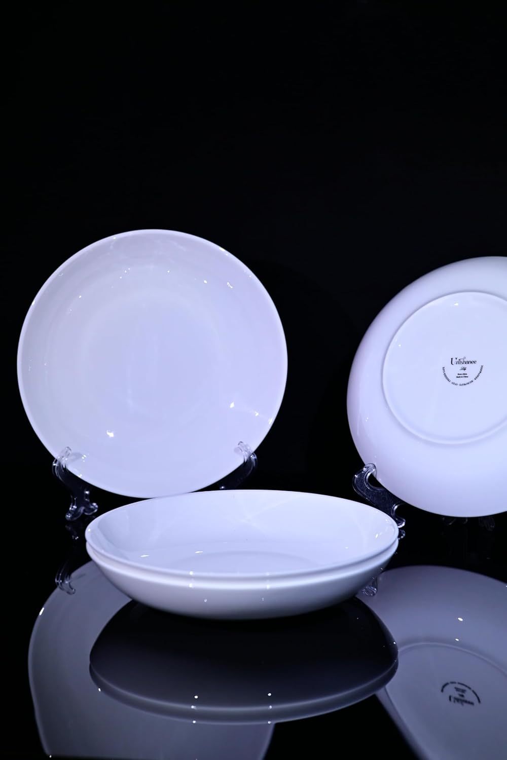 Lily Bone China Dinnerware Set, 4 Pieces, 8.5-inch White Pasta, Salad, Fruit Plate - Image 4